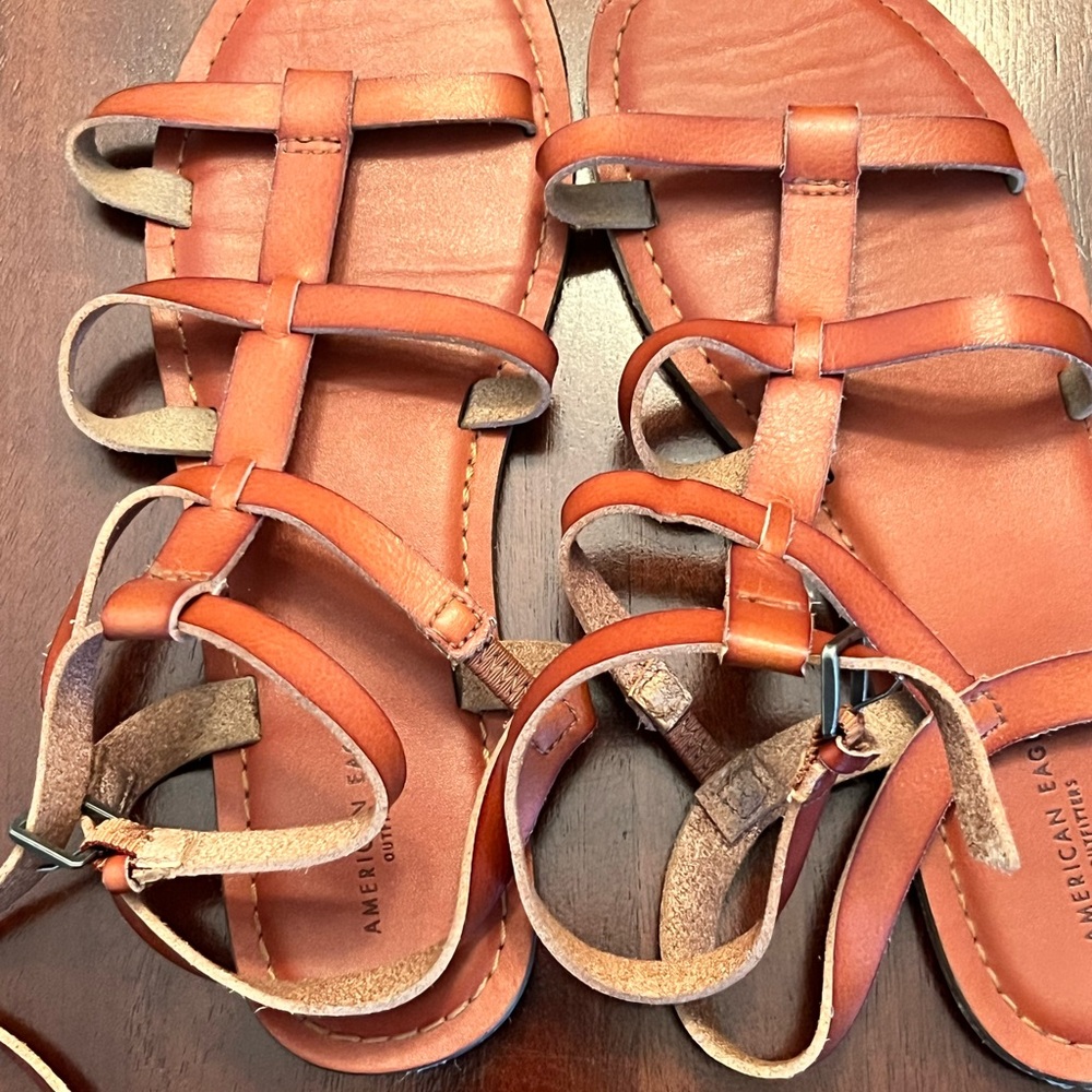 Size 8 brown /tan